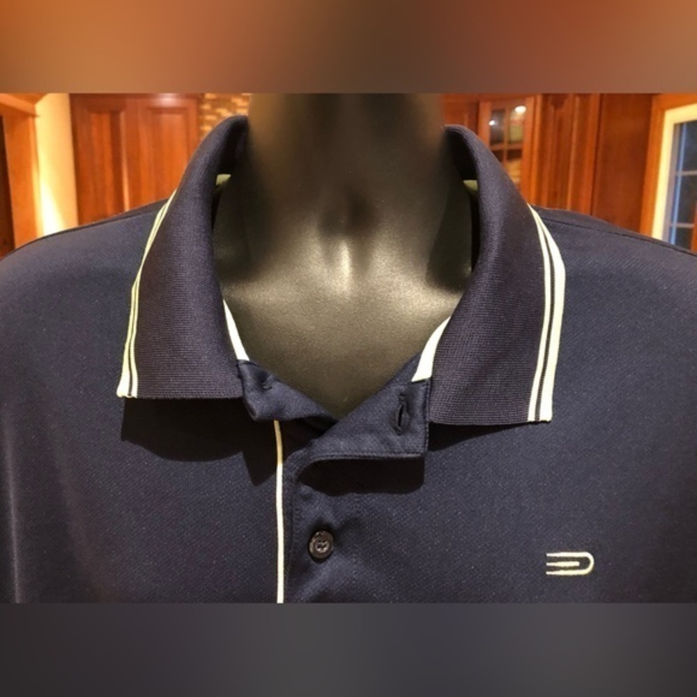Dockers Golf men’s golf polo. EUC. Sharp blue w/green highlight & logo.… - Picture 7 of 7
